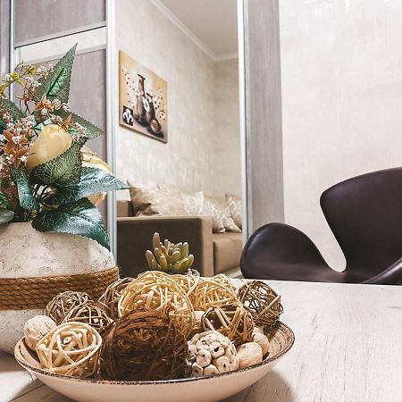 צ'יסינאו Luxury Sky Apartment מראה חיצוני תמונה