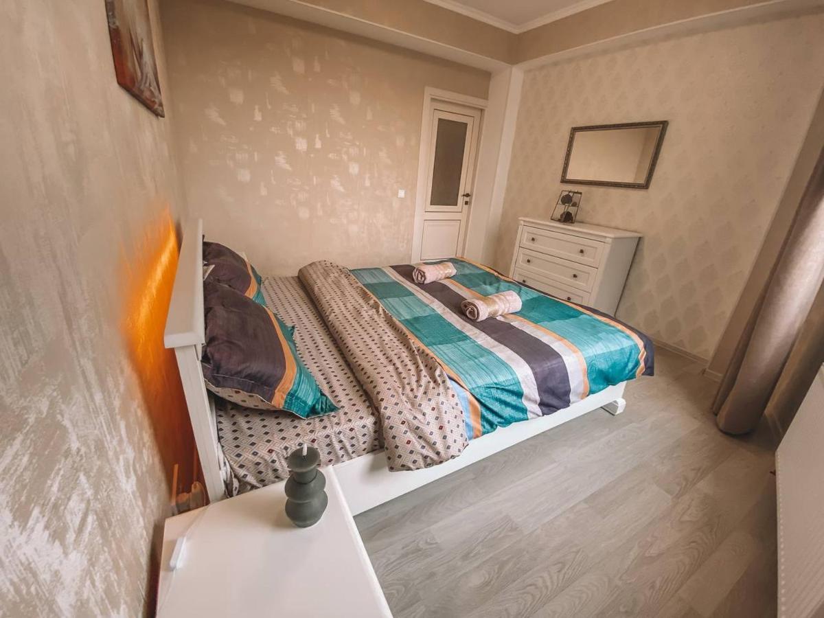 צ'יסינאו Luxury Sky Apartment מראה חיצוני תמונה