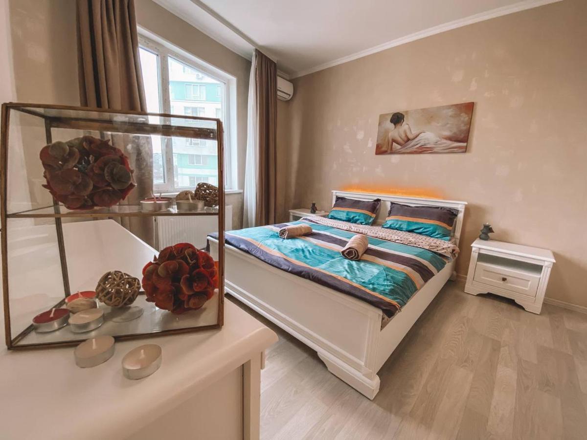 צ'יסינאו Luxury Sky Apartment מראה חיצוני תמונה