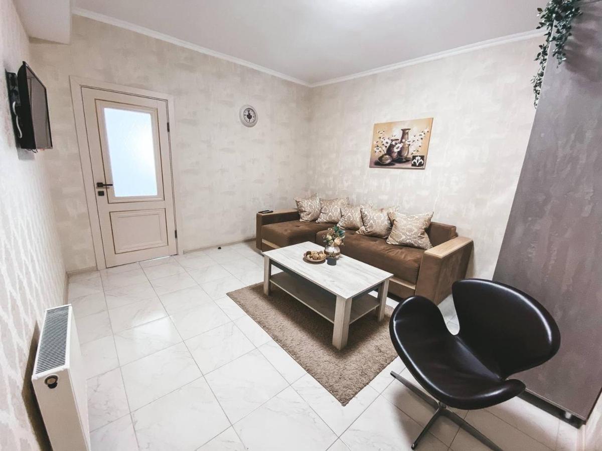 צ'יסינאו Luxury Sky Apartment מראה חיצוני תמונה